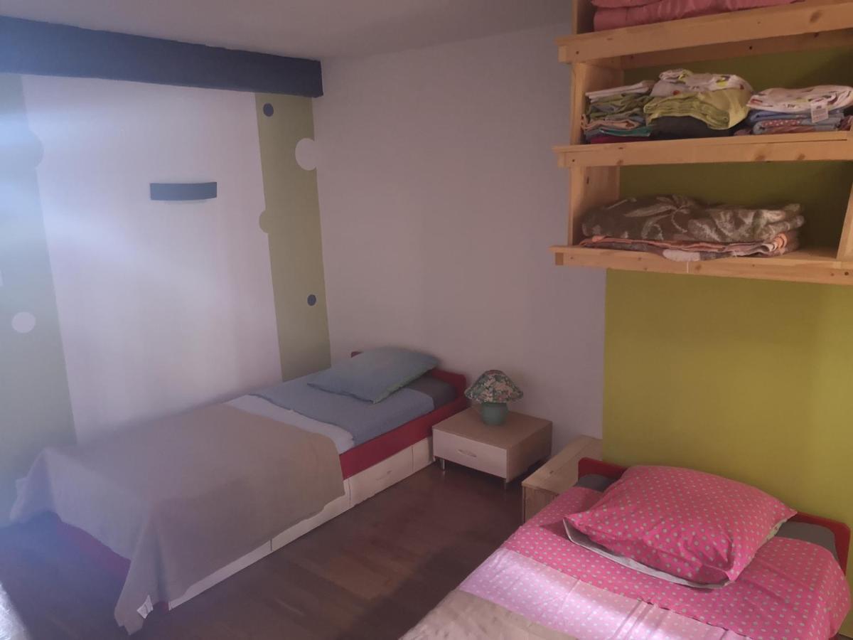 Maison Atypique A Cordes-Sur-Ciel 2 Chambres エクステリア 写真