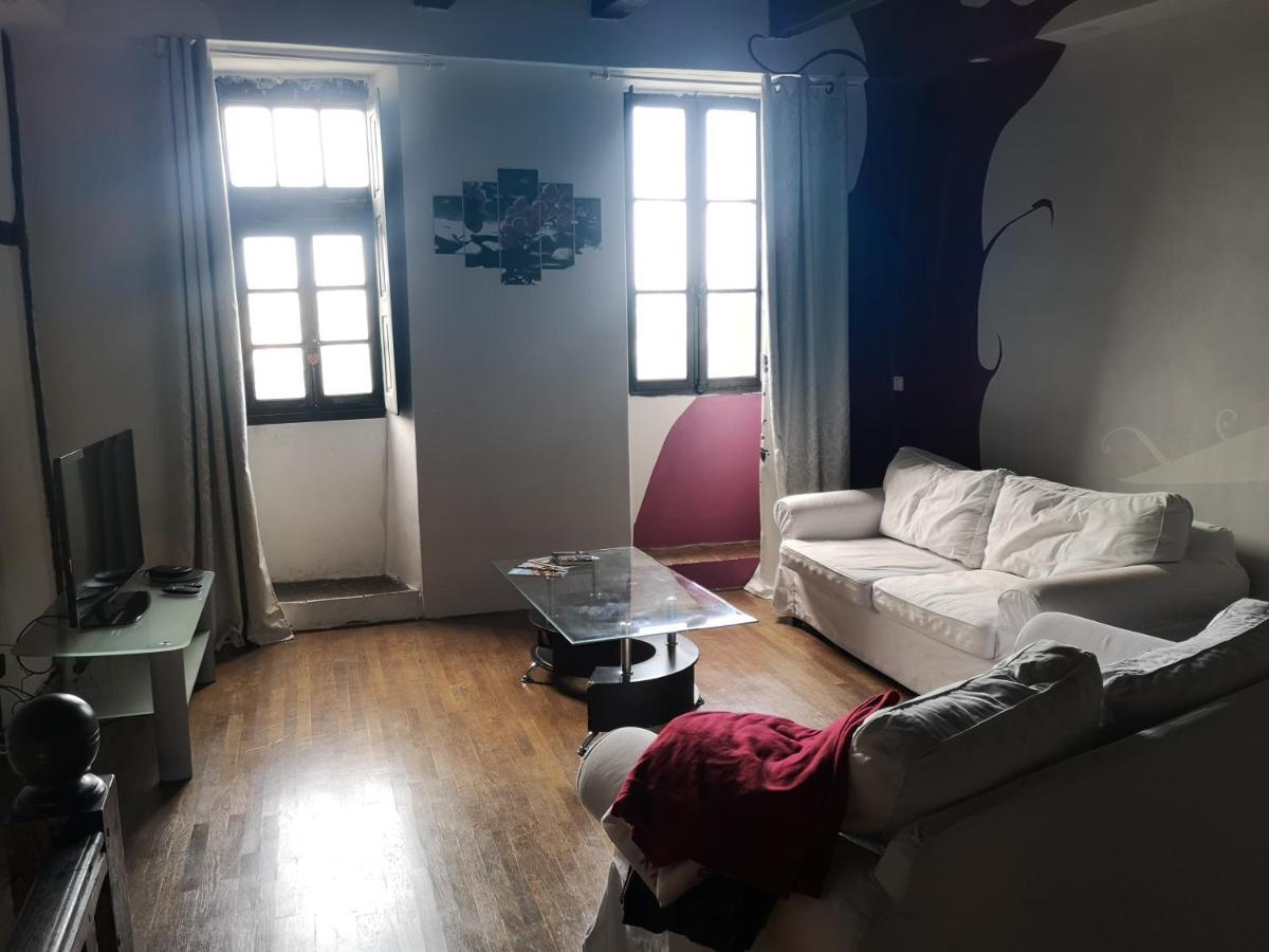 Maison Atypique A Cordes-Sur-Ciel 2 Chambres エクステリア 写真